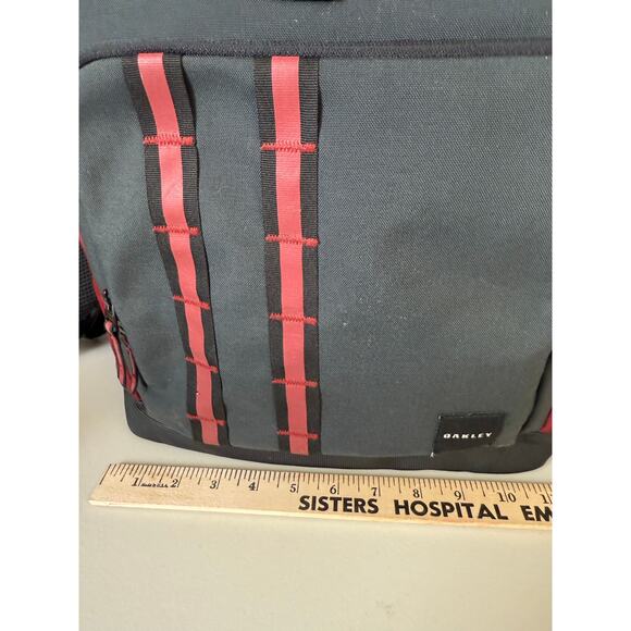 OAKLEY Utility Rolled Up Backpack Roll Top Bag Dull Onyx Red Y2k - Picture 8 of 14